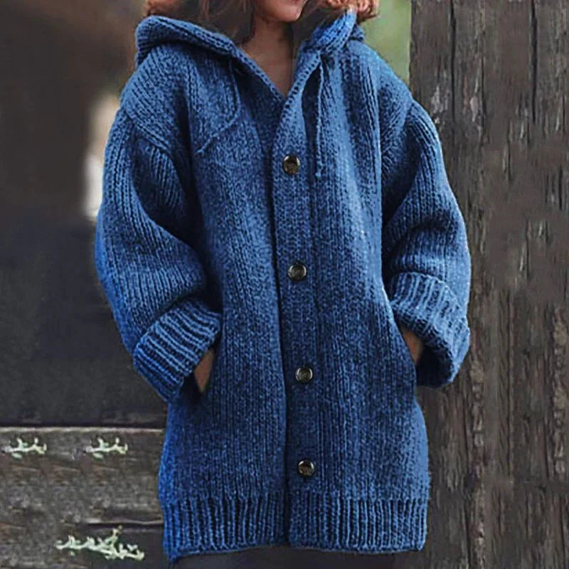 Livia | Strickmantel mit Kapuze und Eleganter Knopfleiste für Damen im Winter