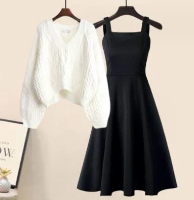 Jill - Zweiteiliges Set aus hochwertigem Kreuzstrickpullover und elegantem Kleid