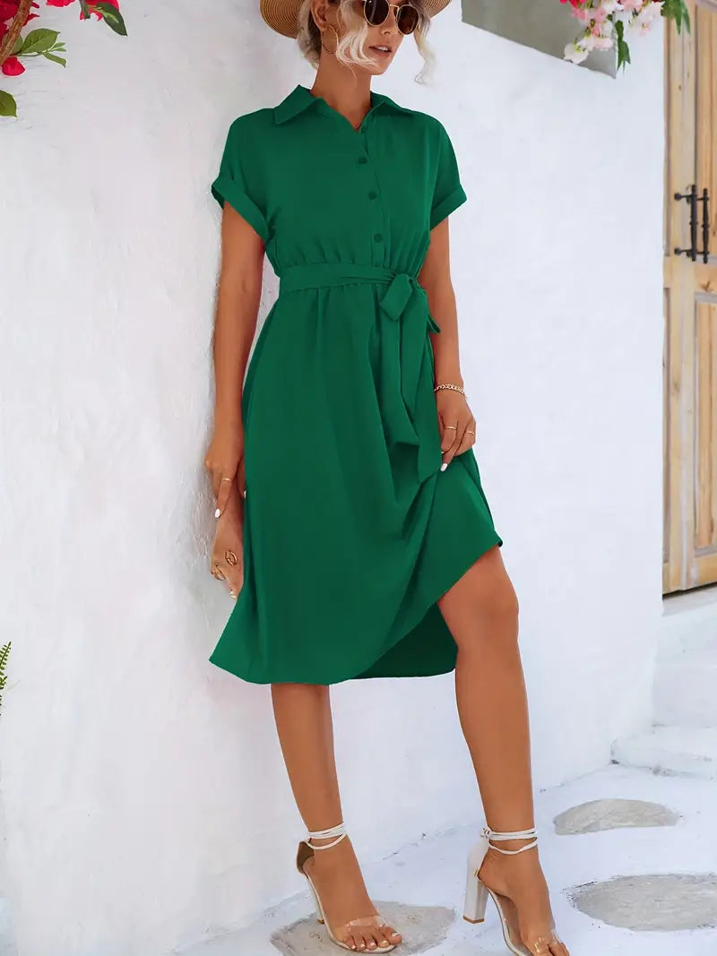 Livia | Hemdkleid mit leichtem Stoff und akzentuierendem Gürtel für Frauen