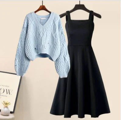 Jill - Zweiteiliges Set aus hochwertigem Kreuzstrickpullover und elegantem Kleid