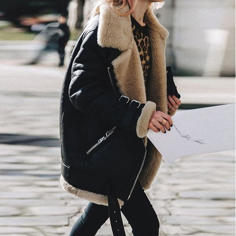 Isabella | Wildlederjacke mit Kunstfellkragen und Stil für Frauen im Winter