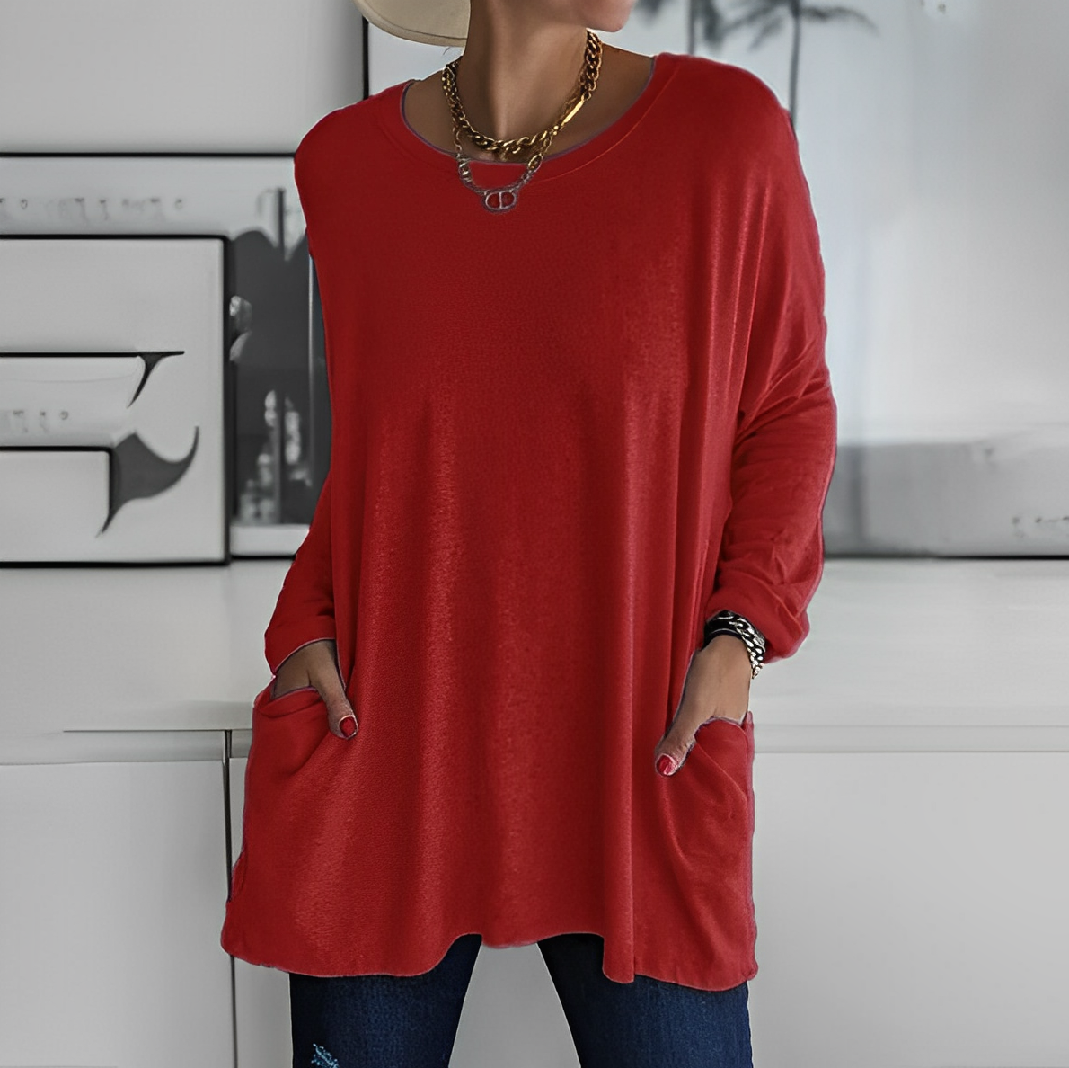 Livia | Sommerbluse mit weichem Stoff und praktischen Taschen für Frauen