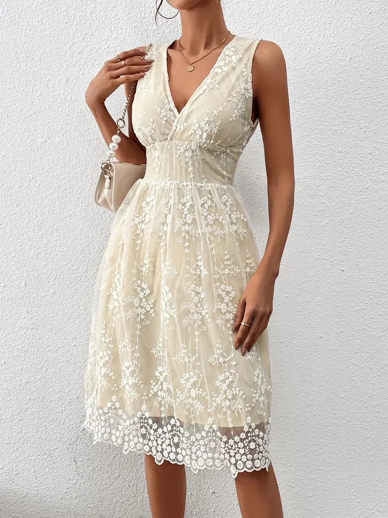 Livia | Ärmelloses Minikleid mit Eleganter Silhouette und Luxuriösem Stoff für Frauen