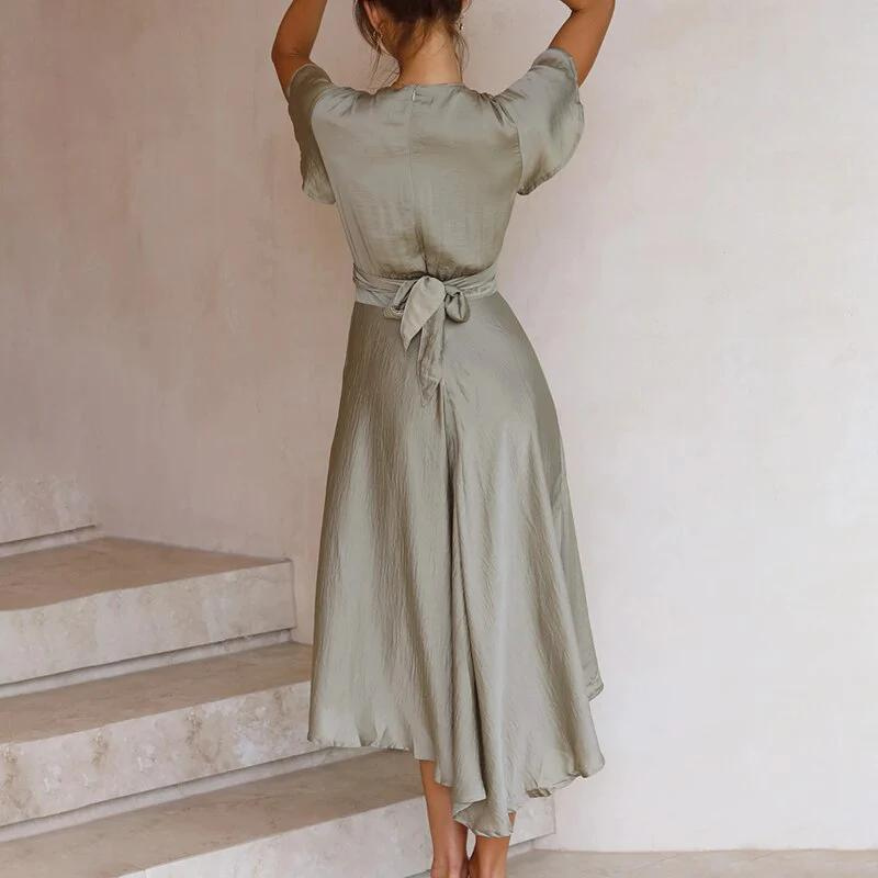 Lia | Midi-Kleid mit Eleganter Silhouette und Luftigen Ärmeln für Frauen