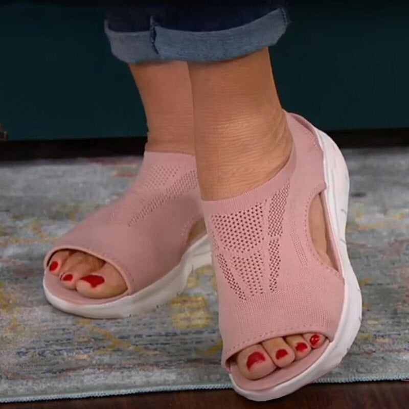 Livia | Sandalen mit atmungsaktivem Mesh und ergonomischer Sohle für aktive Frauen