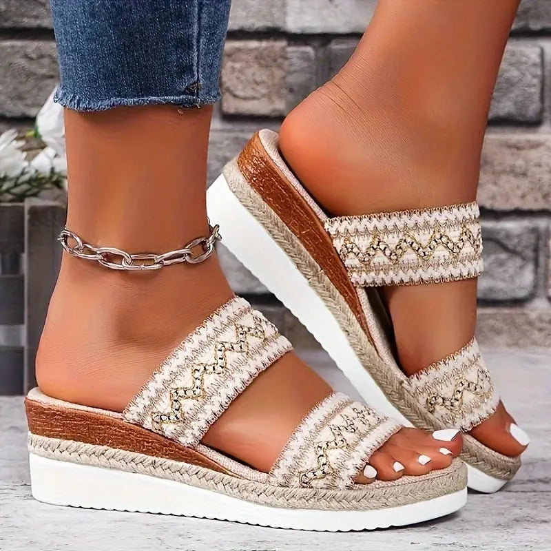 Sensi | Geflochtene Plateausandalen mit zwei Bändern