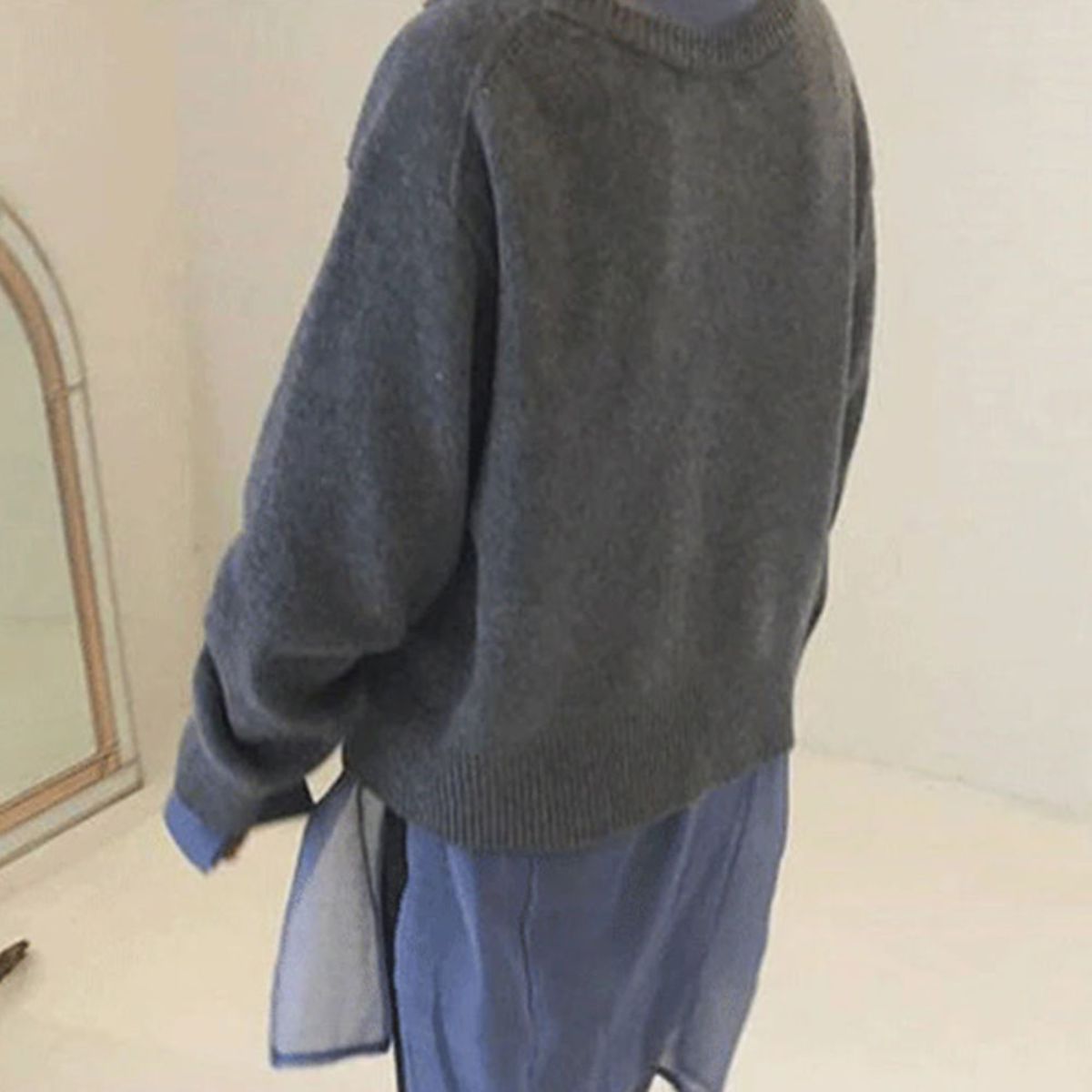 Eira - Bequeme Strickjacke mit verspieltem Knopfverschluss