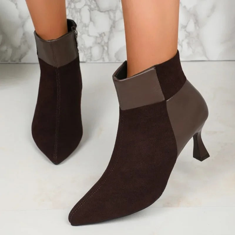Leony | Stilvolle Color Block Stiefeletten mit spitzer Kappe und schlankem Absatz