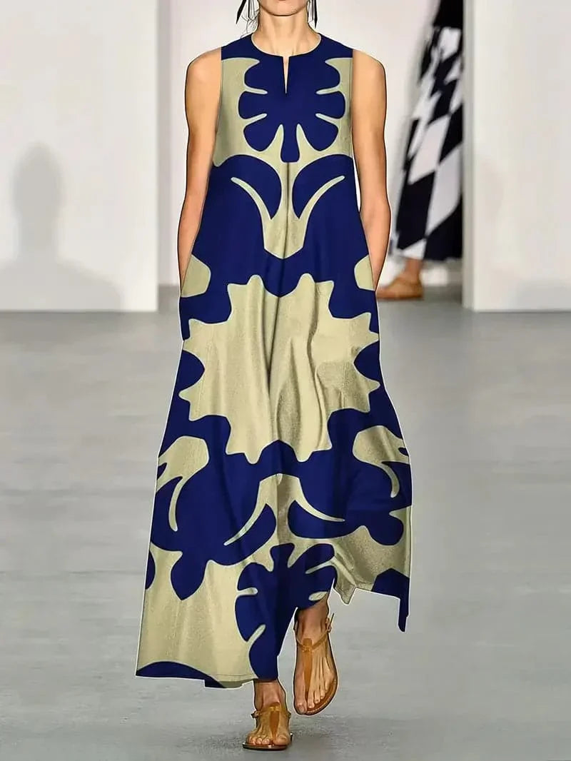 Kira | Designer-Kleid mit Exzentrischem Design und Hochwertigen Materialien für Frauen