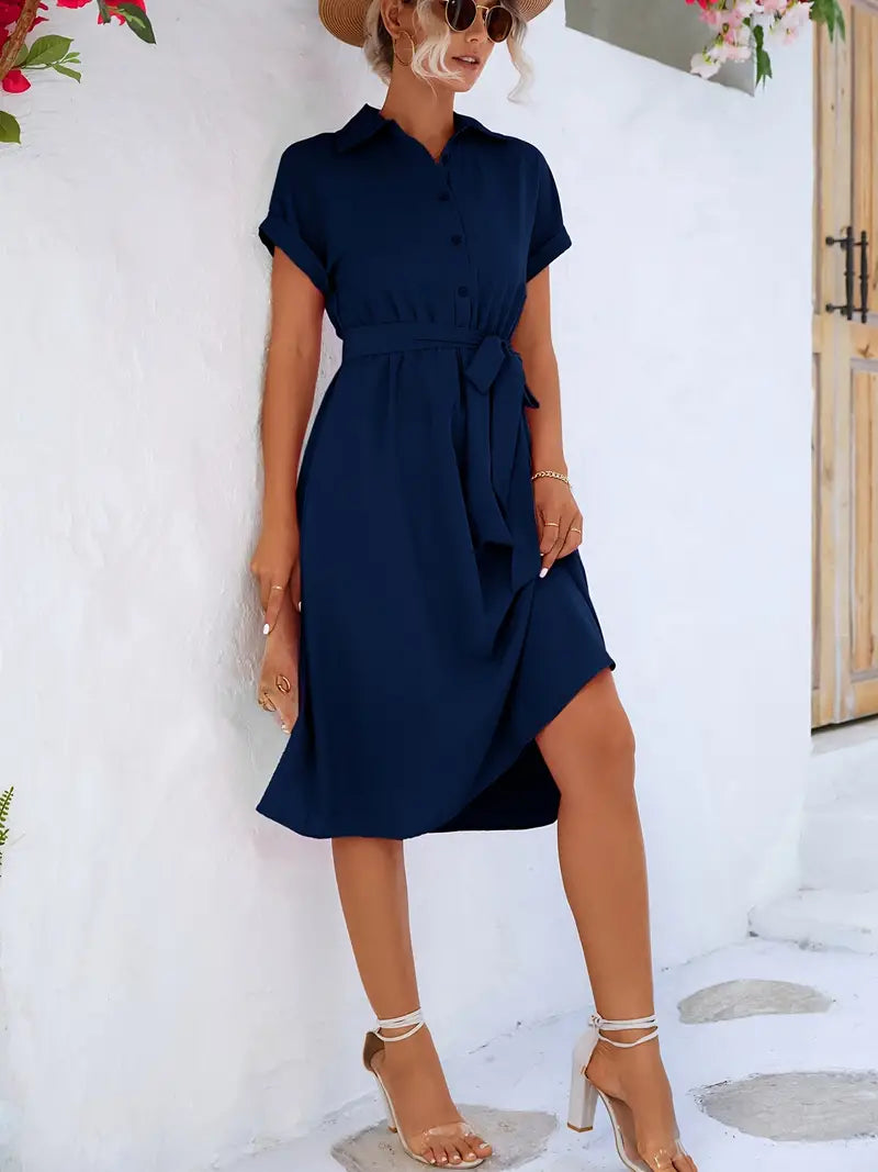 Livia | Hemdkleid mit leichtem Stoff und akzentuierendem Gürtel für Frauen