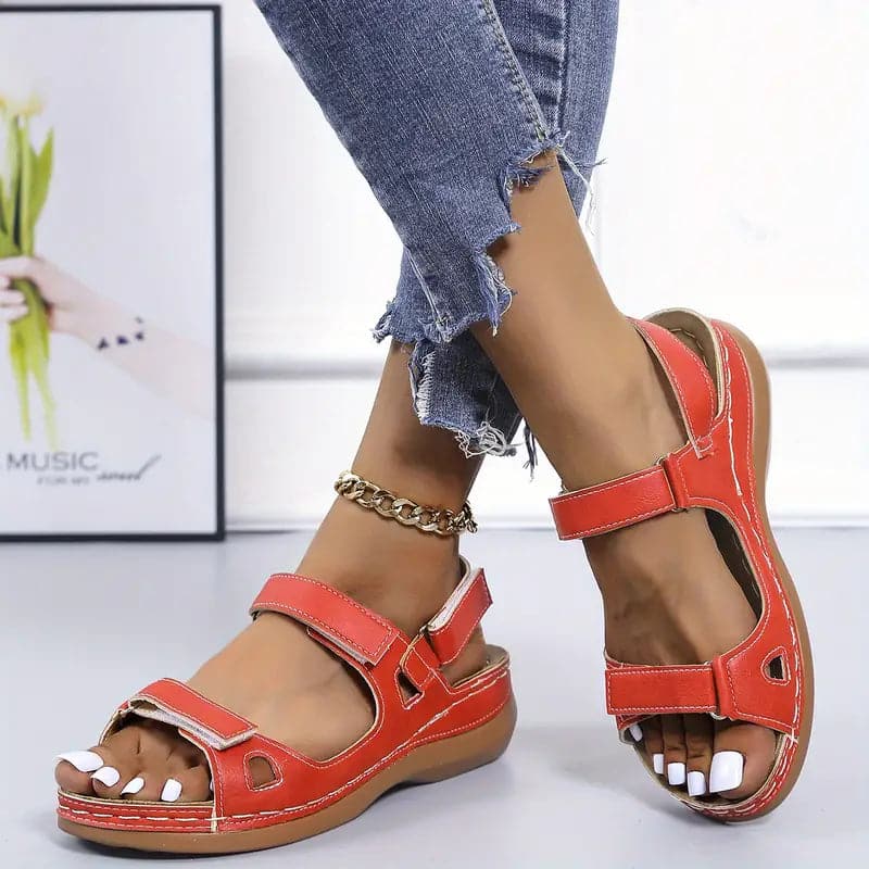 Livia | Sommersandalen mit Orthopädischer Sohle und Verstellbaren Riemen für Damen