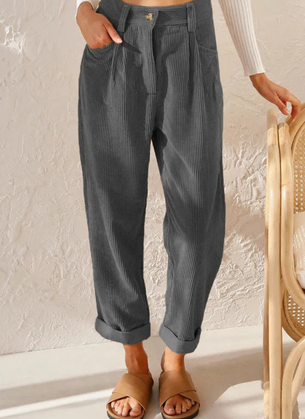 Livia | Cordhose mit Relaxed Fit und Hochtaillierung für Frauen