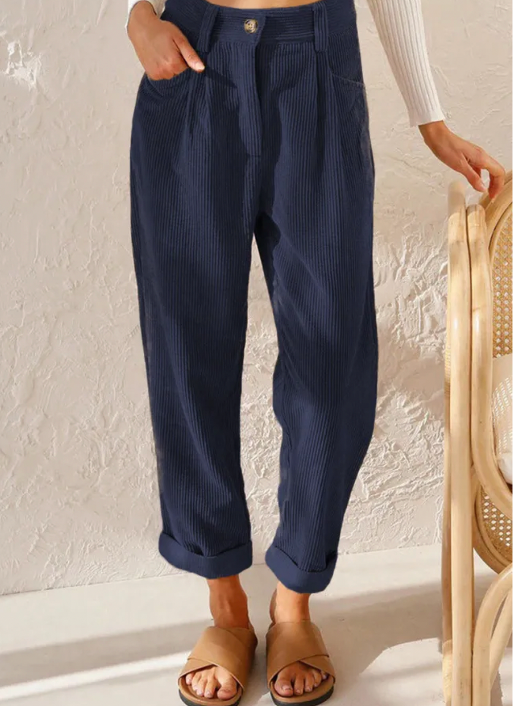 Livia | Cordhose mit Relaxed Fit und Hochtaillierung für Frauen