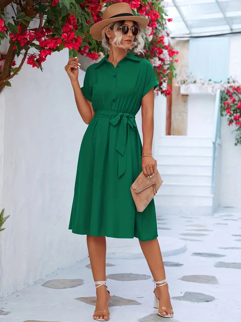 Livia | Hemdkleid mit leichtem Stoff und akzentuierendem Gürtel für Frauen