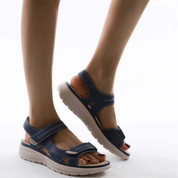Adrianna - Orthopädische Damensandalen für Ballenzehen