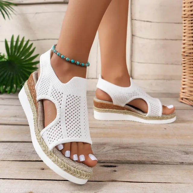 Hanne | Stilvolle und Modische Sandalen mit Dicker Sohle - Komfortable Damen Sandalen
