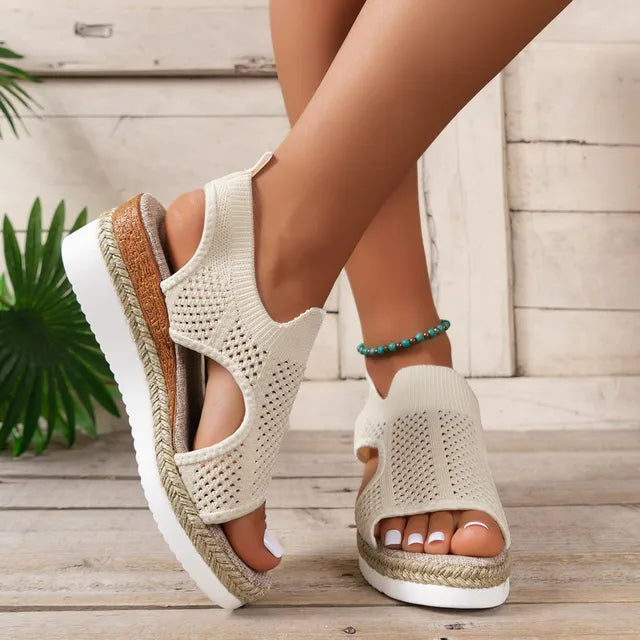 Hanne | Stilvolle und Modische Sandalen mit Dicker Sohle - Komfortable Damen Sandalen