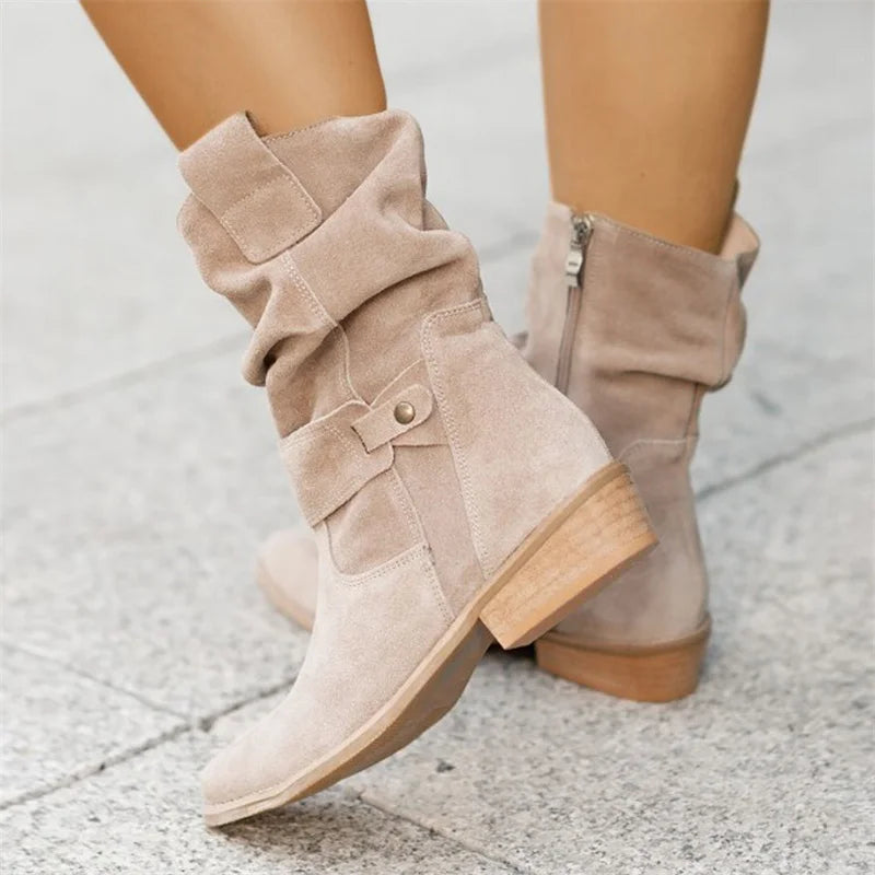 Aischa | Kurze Stiefel mit niedrigen Absätzen für Damen