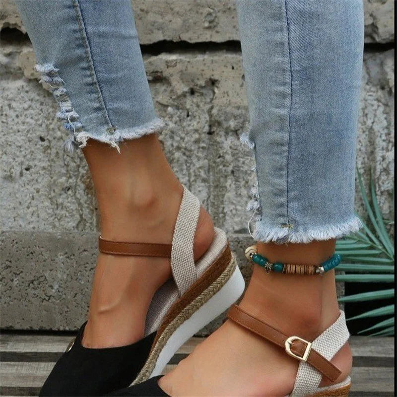 Xienna - Orthopädische Sandalen mit Keilabsatz
