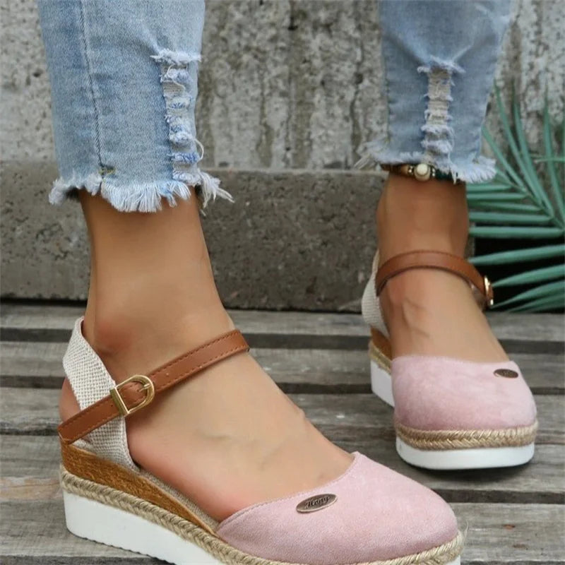 Xienna - Orthopädische Sandalen mit Keilabsatz
