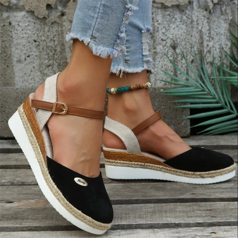Xienna - Orthopädische Sandalen mit Keilabsatz