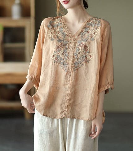 Livia | Bluse mit Leichtem Leinenstoff und Aufwendiger Stickerei für Frauen