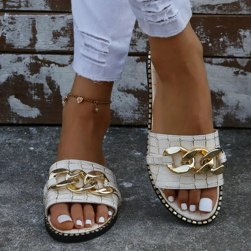 Alicia | Modische Sandalen mit Metallkette