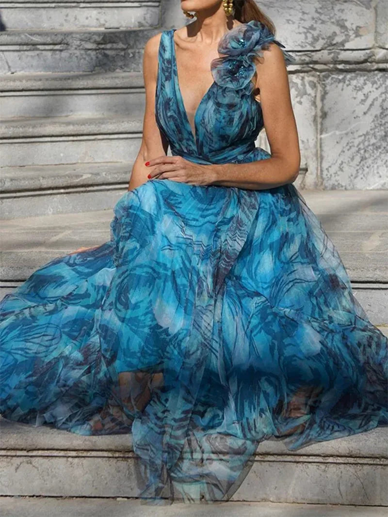 Amara | Maxikleid mit Plissee und Elegantem V-Ausschnitt für Frauen