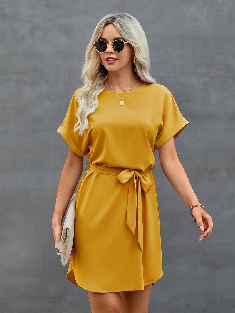 Livia | Tunika-Kleid mit Gürtel und Luftiger Silhouette für Frauen