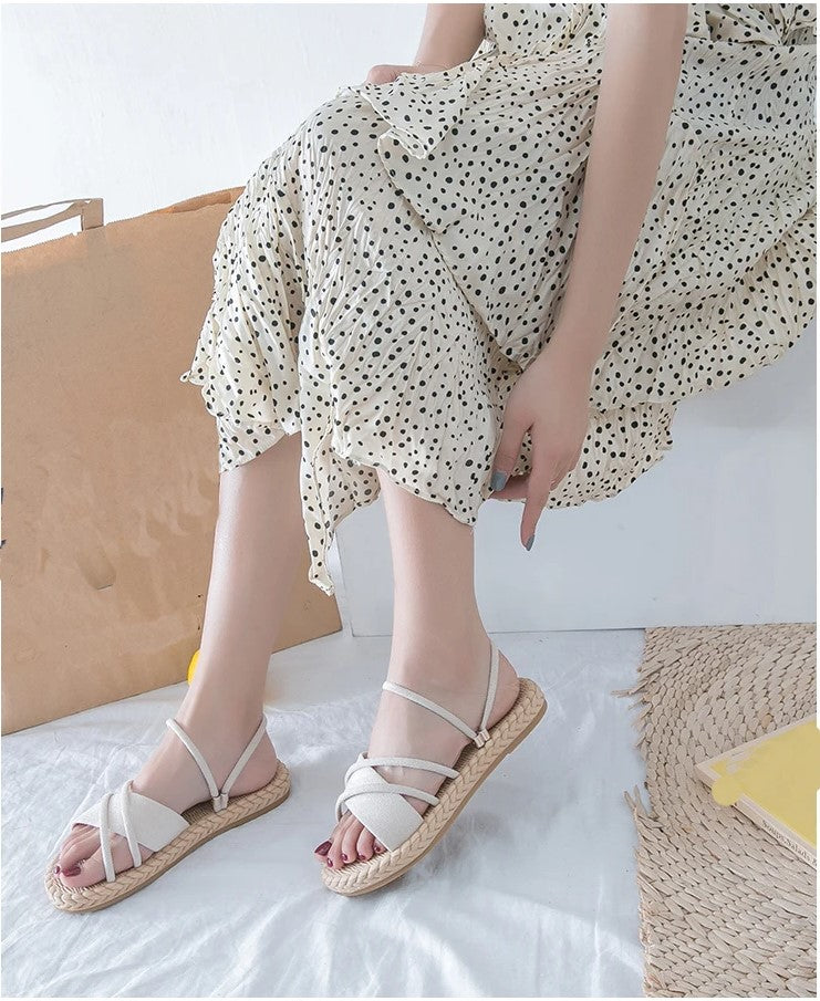 Karmen | Weiche Damen Sandalen in Einfarbigem Design