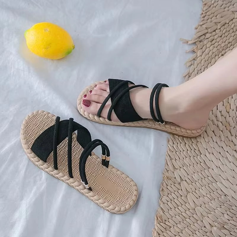 Karmen | Weiche Damen Sandalen in Einfarbigem Design