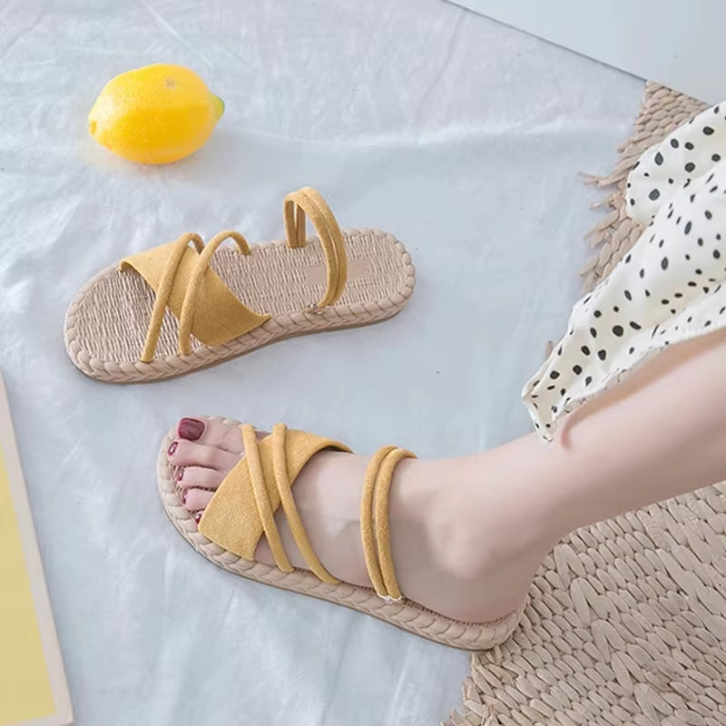 Karmen | Weiche Damen Sandalen in Einfarbigem Design