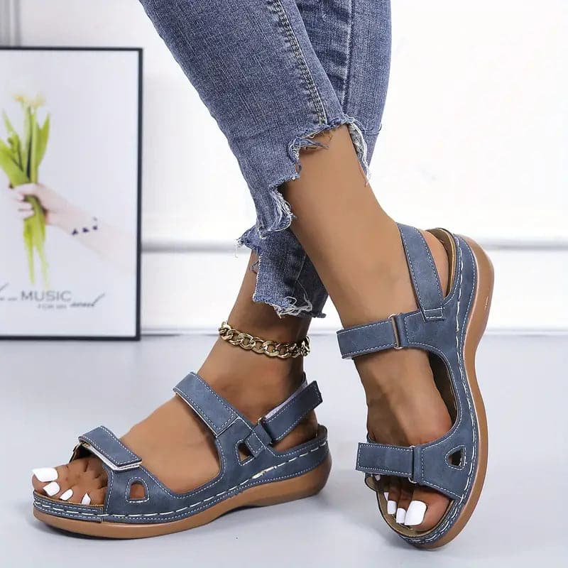 Livia | Sommersandalen mit Orthopädischer Sohle und Verstellbaren Riemen für Damen