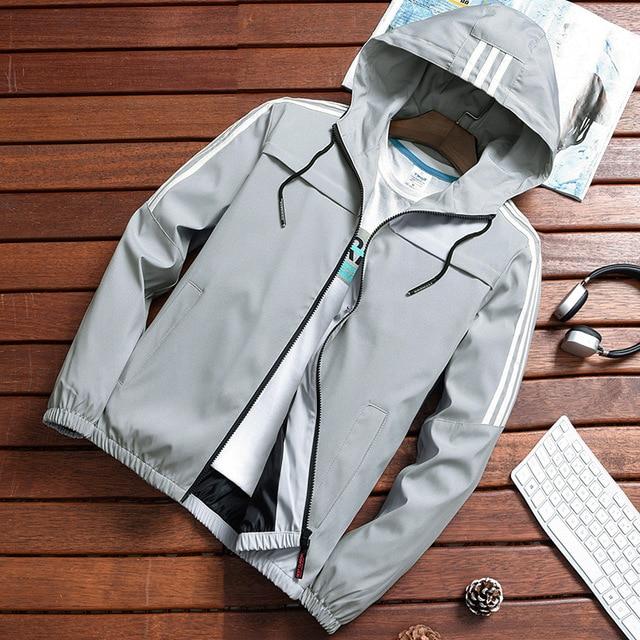 Leon | Regenjacke mit Sportlichem Design und Verstellbarer Kapuze für Männer