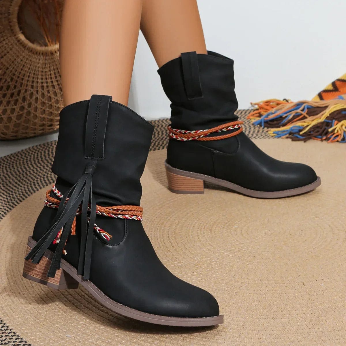Sandie | Elegante Piratenstiefel mit Plissierter Quaste