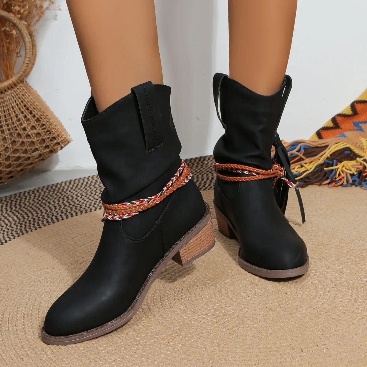 Sandie | Elegante Piratenstiefel mit Plissierter Quaste