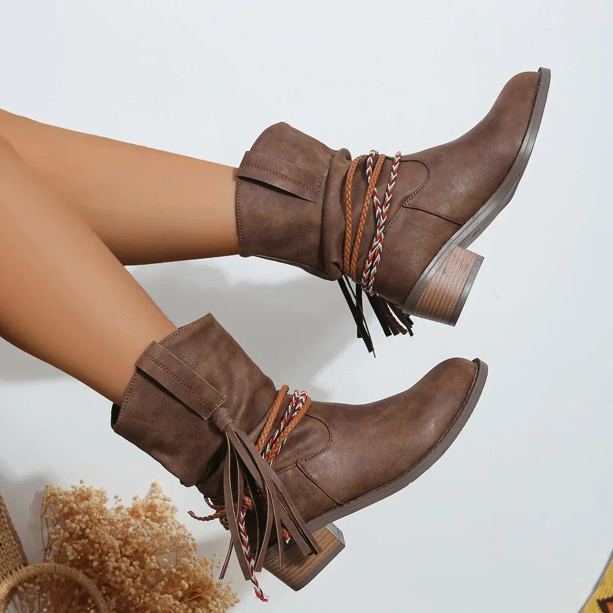Sandie | Elegante Piratenstiefel mit Plissierter Quaste