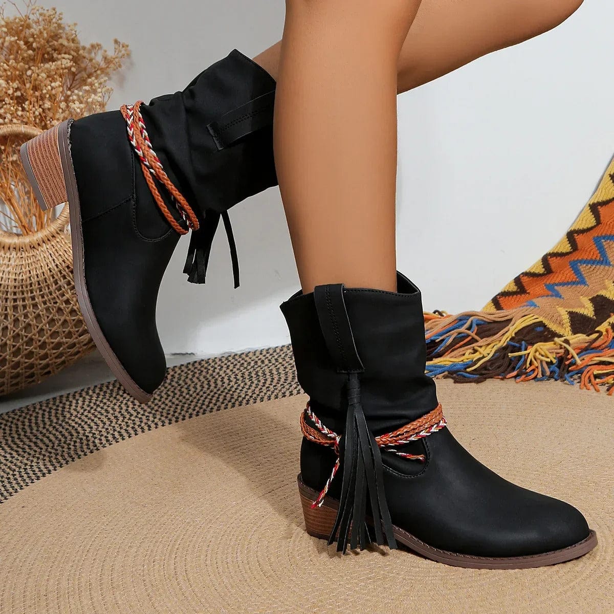 Sandie | Elegante Piratenstiefel mit Plissierter Quaste