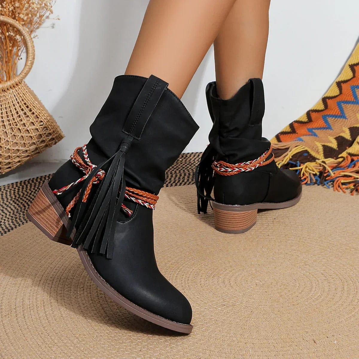 Sandie | Elegante Piratenstiefel mit Plissierter Quaste