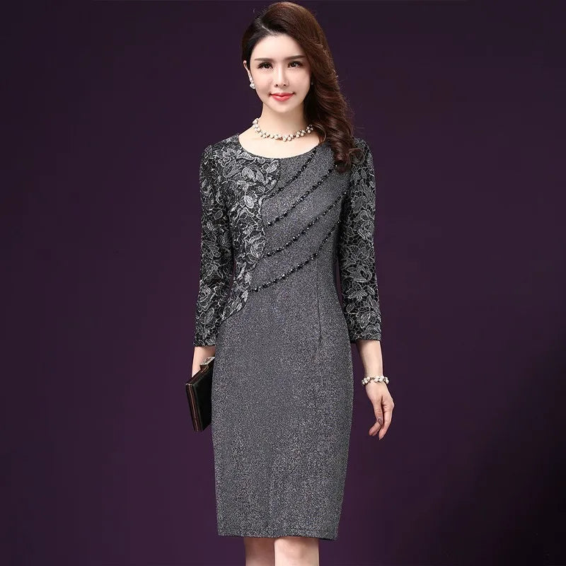Katie - Einfarbiges Kleid mit O-Ausschnitt und 3/4-Ärmeln