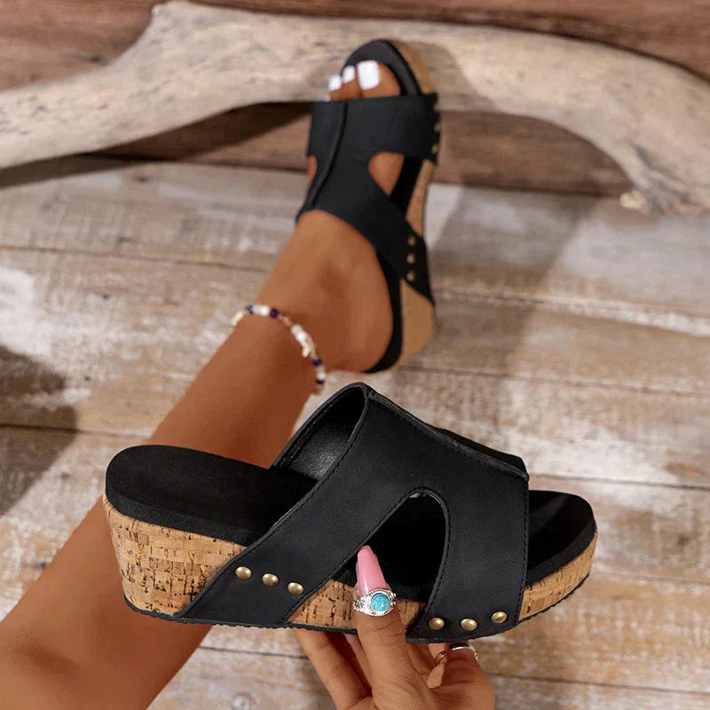 ANIZA - Orthopädische Retro-Keilsandalen