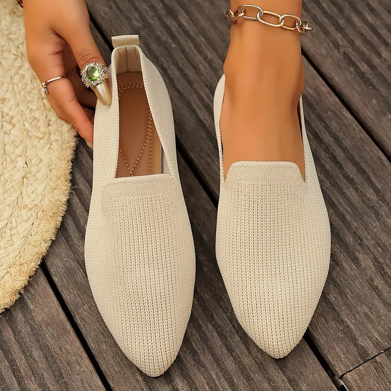 Frieda | Bequeme gestrickte Slip-On Ballerinas mit spitzer Spitze